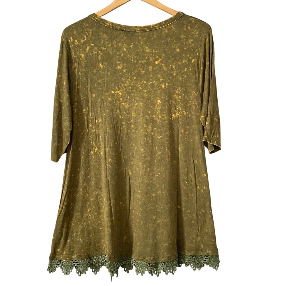 Hayden Los Angeles Olive Green Acid Wash Crochet Lace Hem Tunic Top XL NEW - Picture 2 of 6